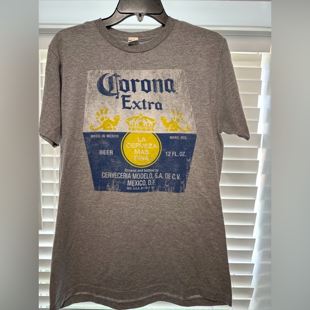 Men’s Corona Extra T-shirt Size Medium Color Grey
